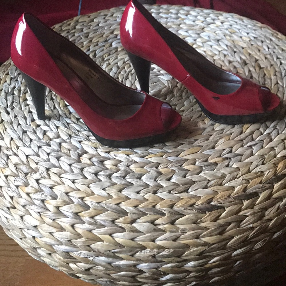 Style&co Peep Toe Pumps